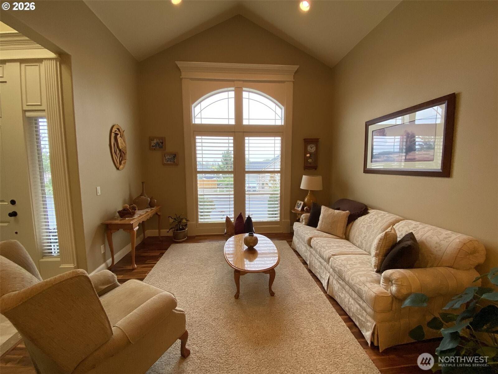 545 E 18 ST, La Center, WA 98629