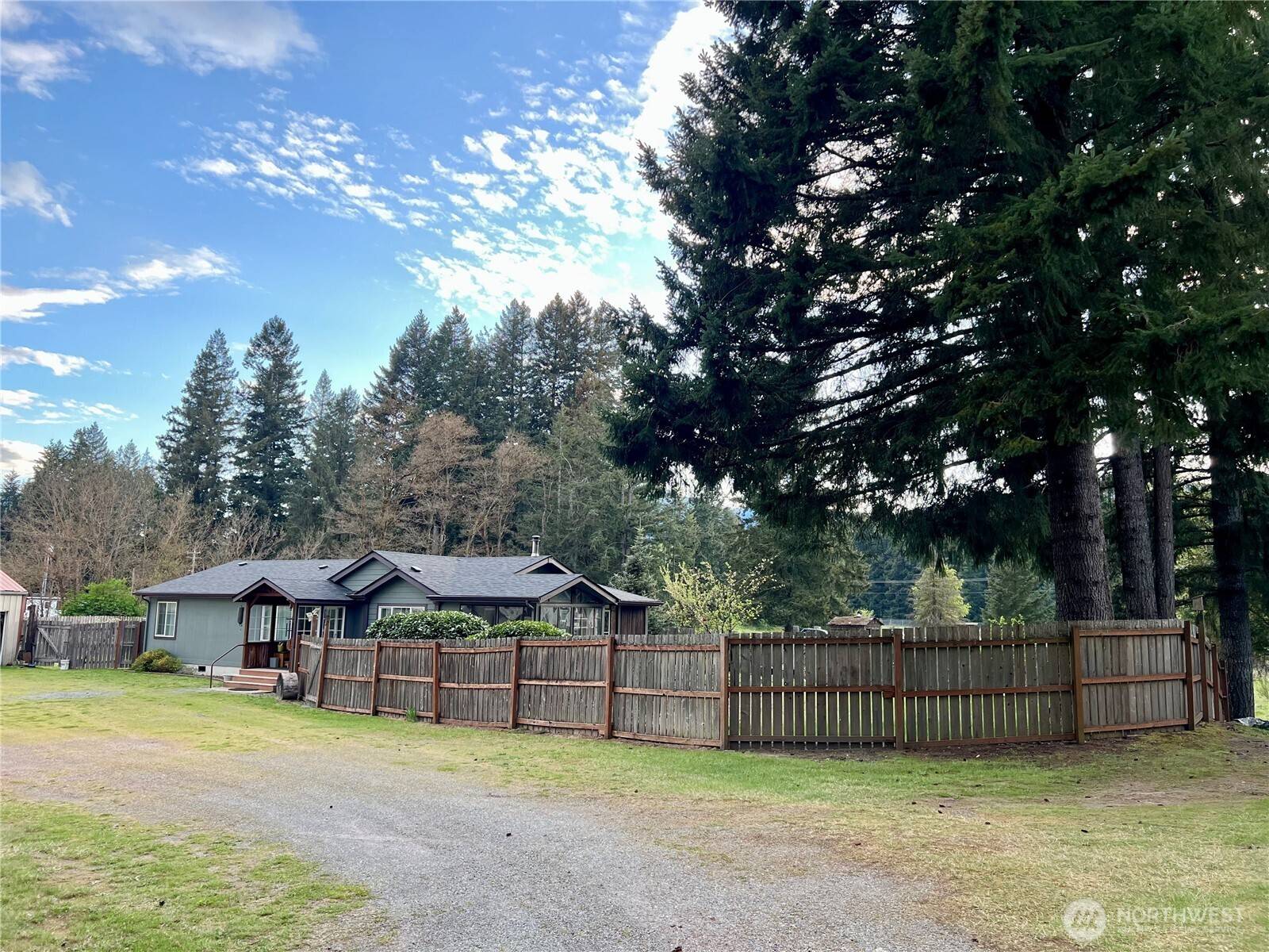 12977 US Highway 12, Packwood, WA 98361