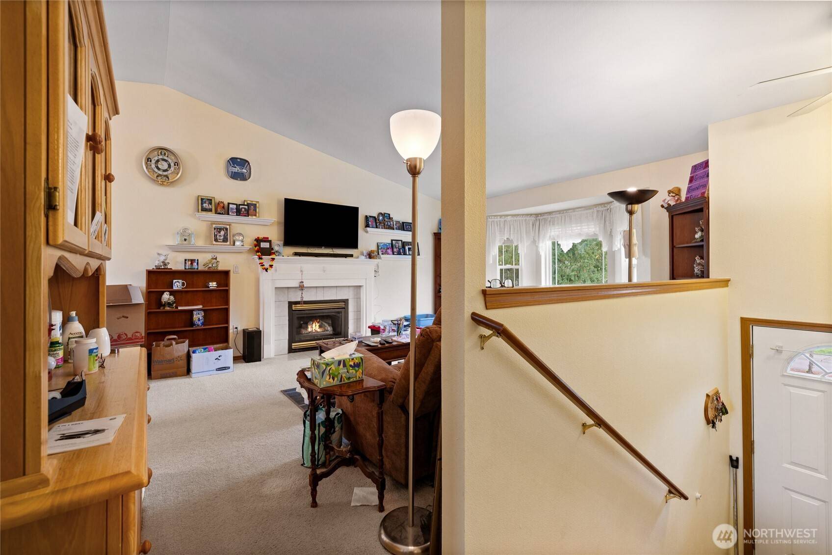 921 Erin LN W, Eatonville, WA 98328