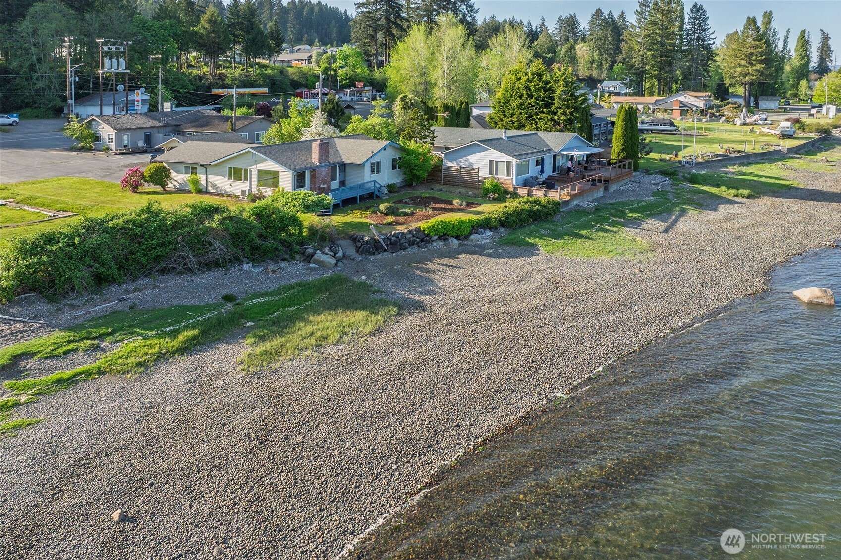 18390 E State Rt 3, Allyn, WA 98524