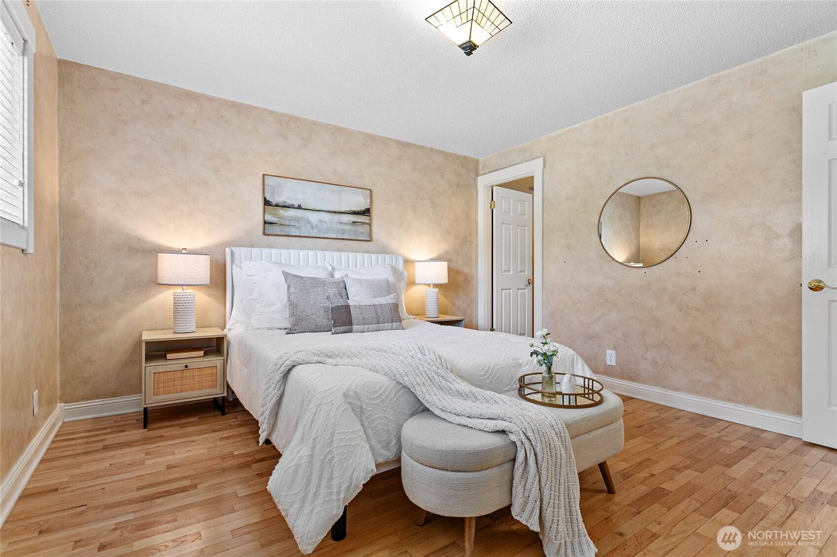 909 Queen ST, Bellingham, WA 98229