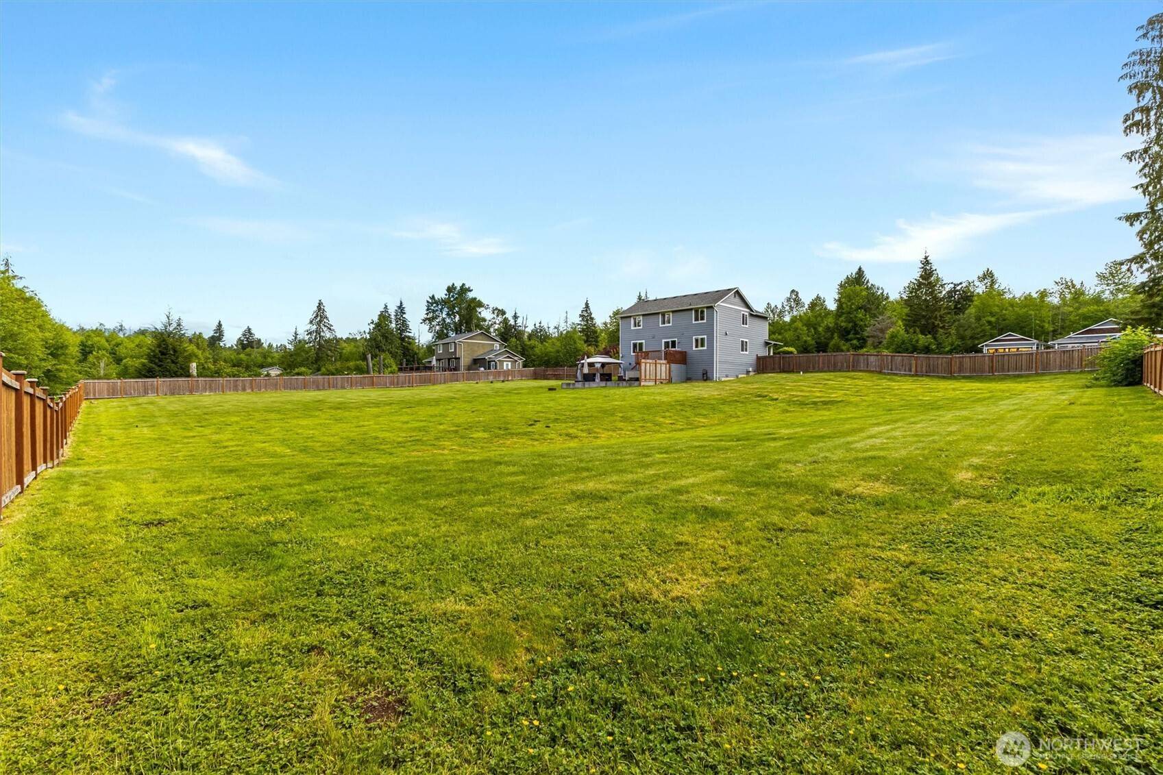 22363 Summerleaf LN, Sedro Woolley, WA 98284