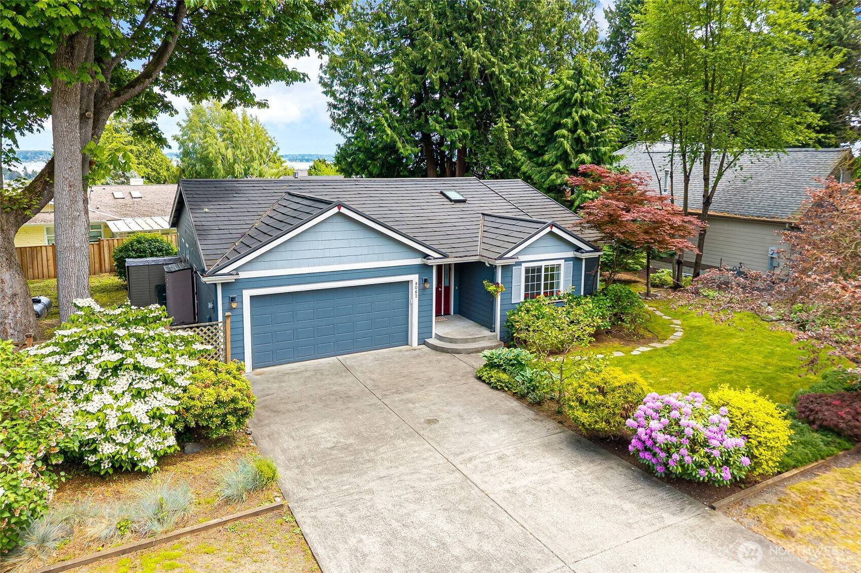 8062 Kayak Way, Blaine, WA 98230