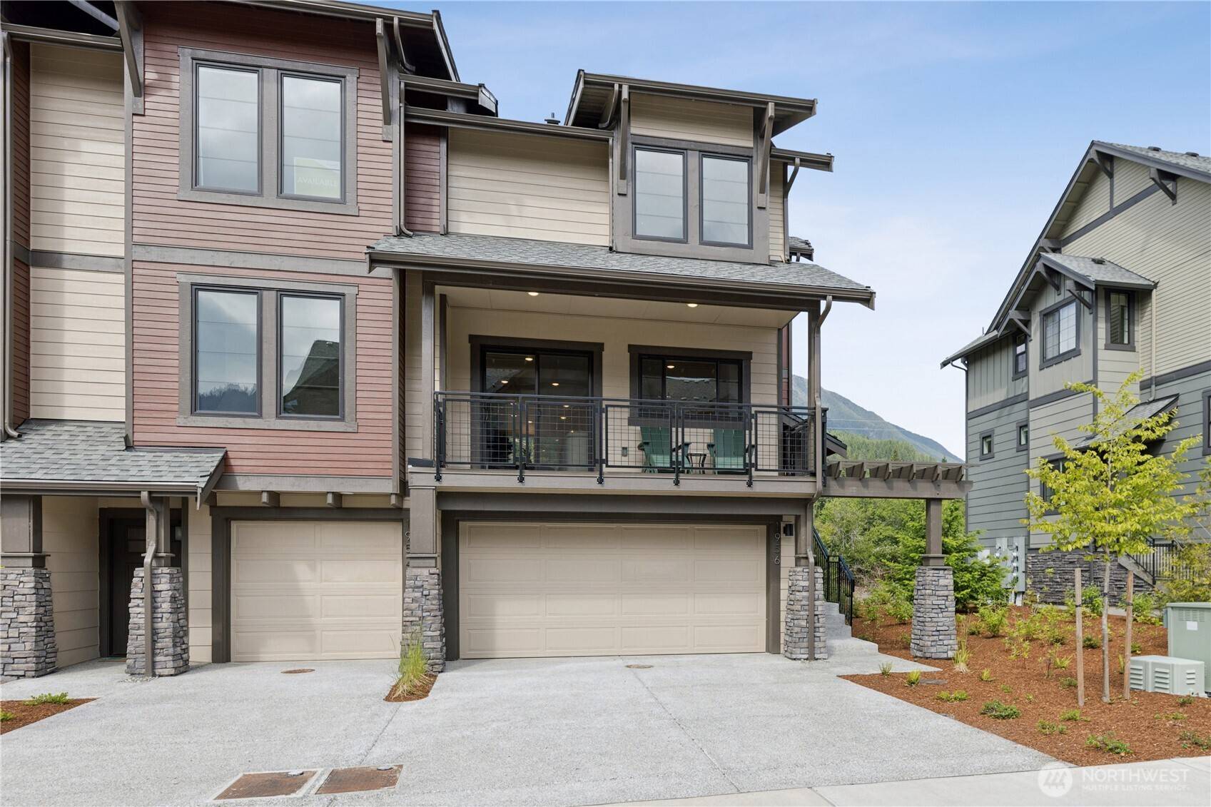 1956 SE 12th ST #1004, North Bend, WA 98045