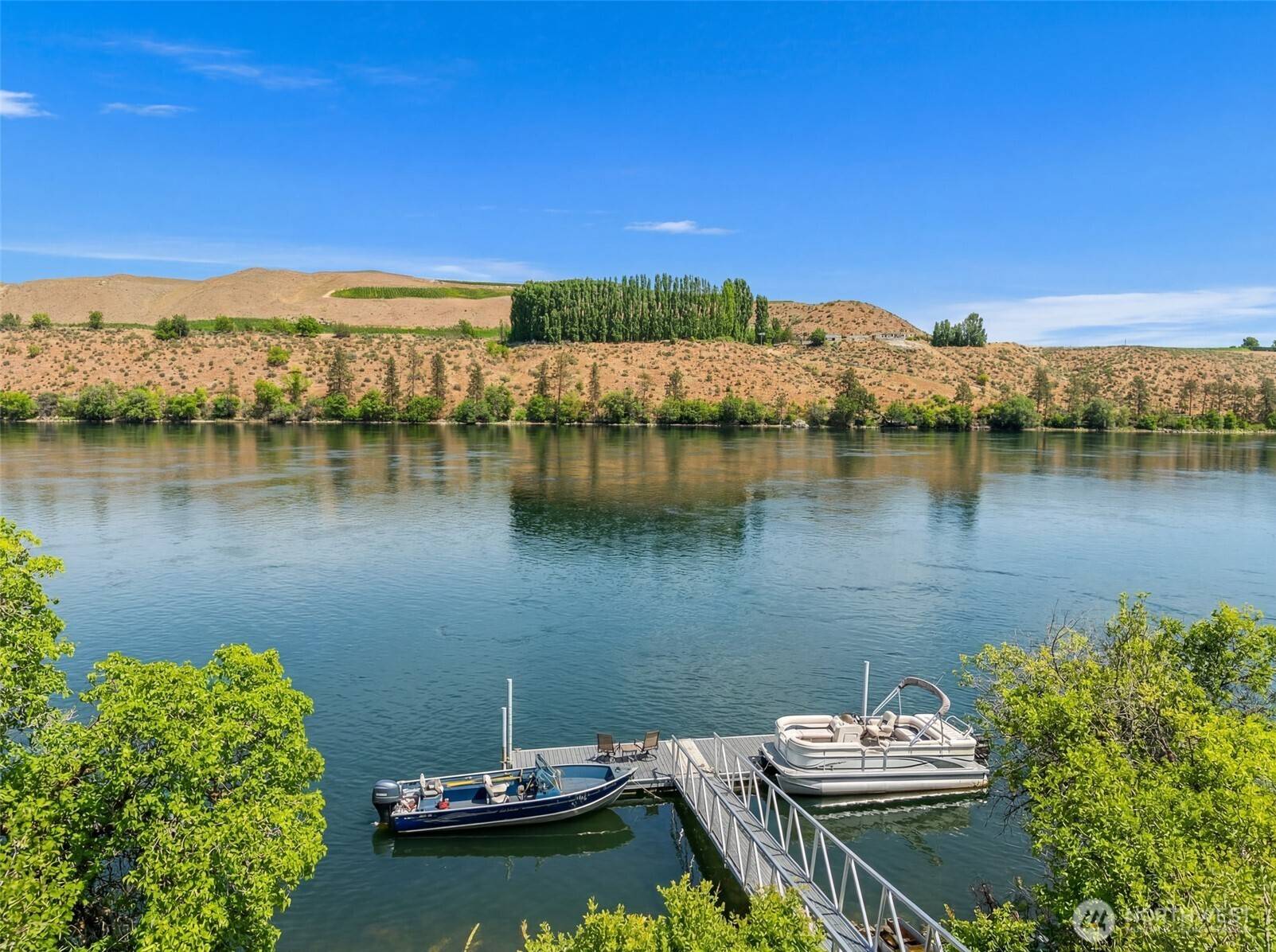 1307 Jefferson AVE, Bridgeport, WA 98813