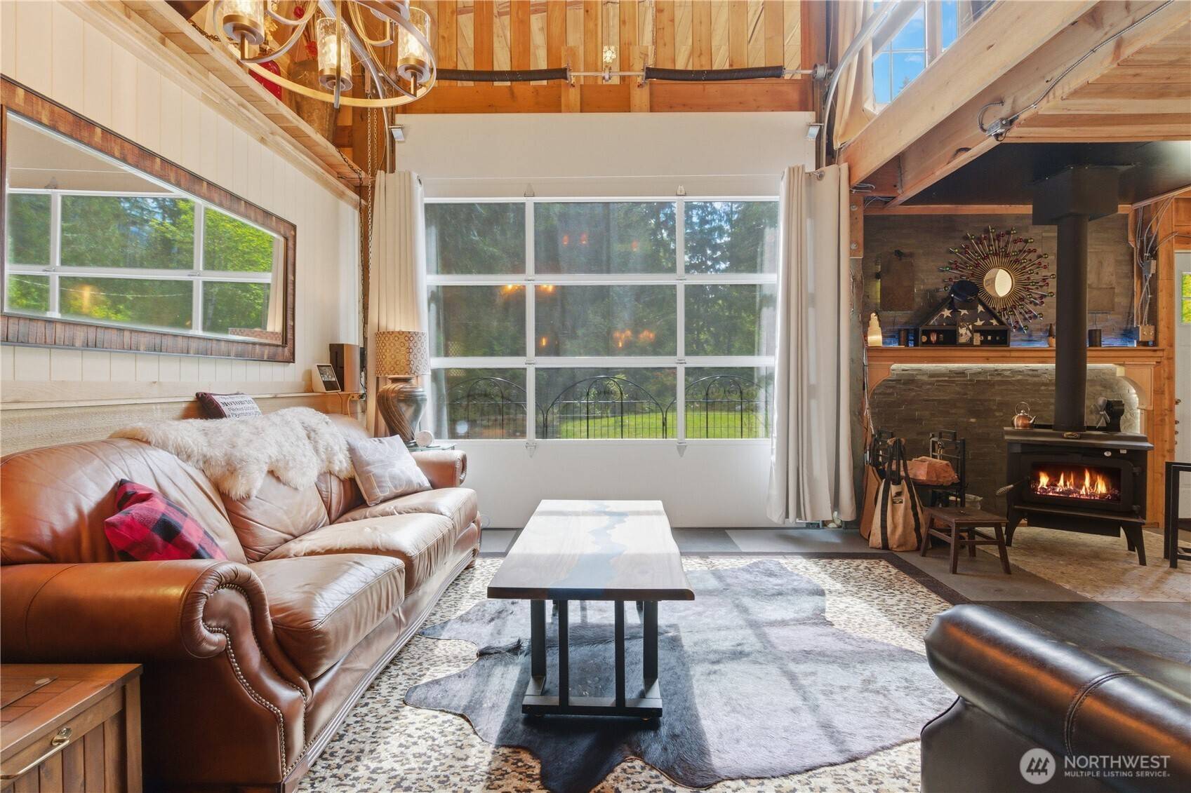 3320 Duckabush RD, Brinnon, WA 98320