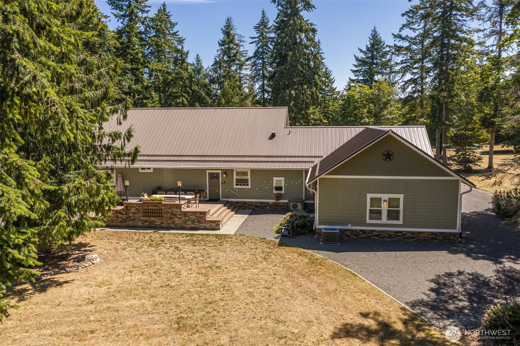 953 Henry Boyd RD, Port Angeles, WA 98362