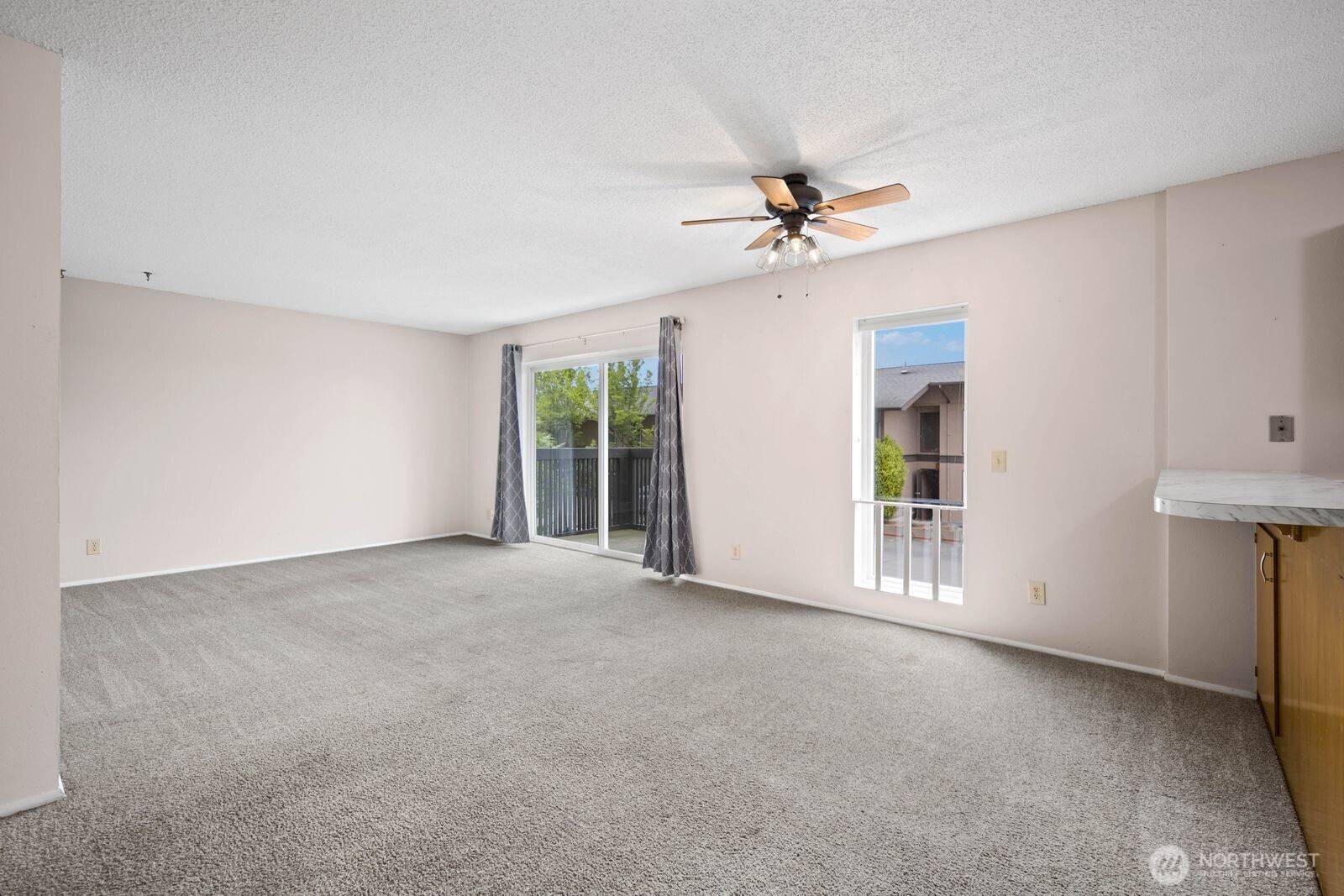 1425 S Puget DR #117, Renton, WA 98055