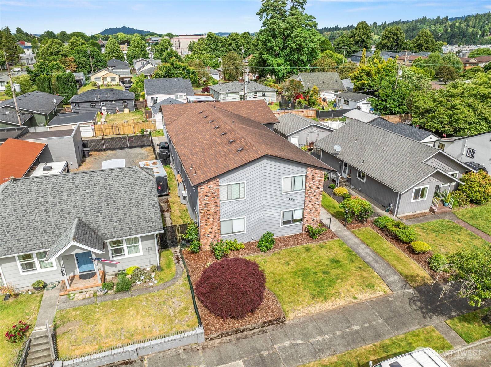 1521 9th AVE, Longview, WA 98632