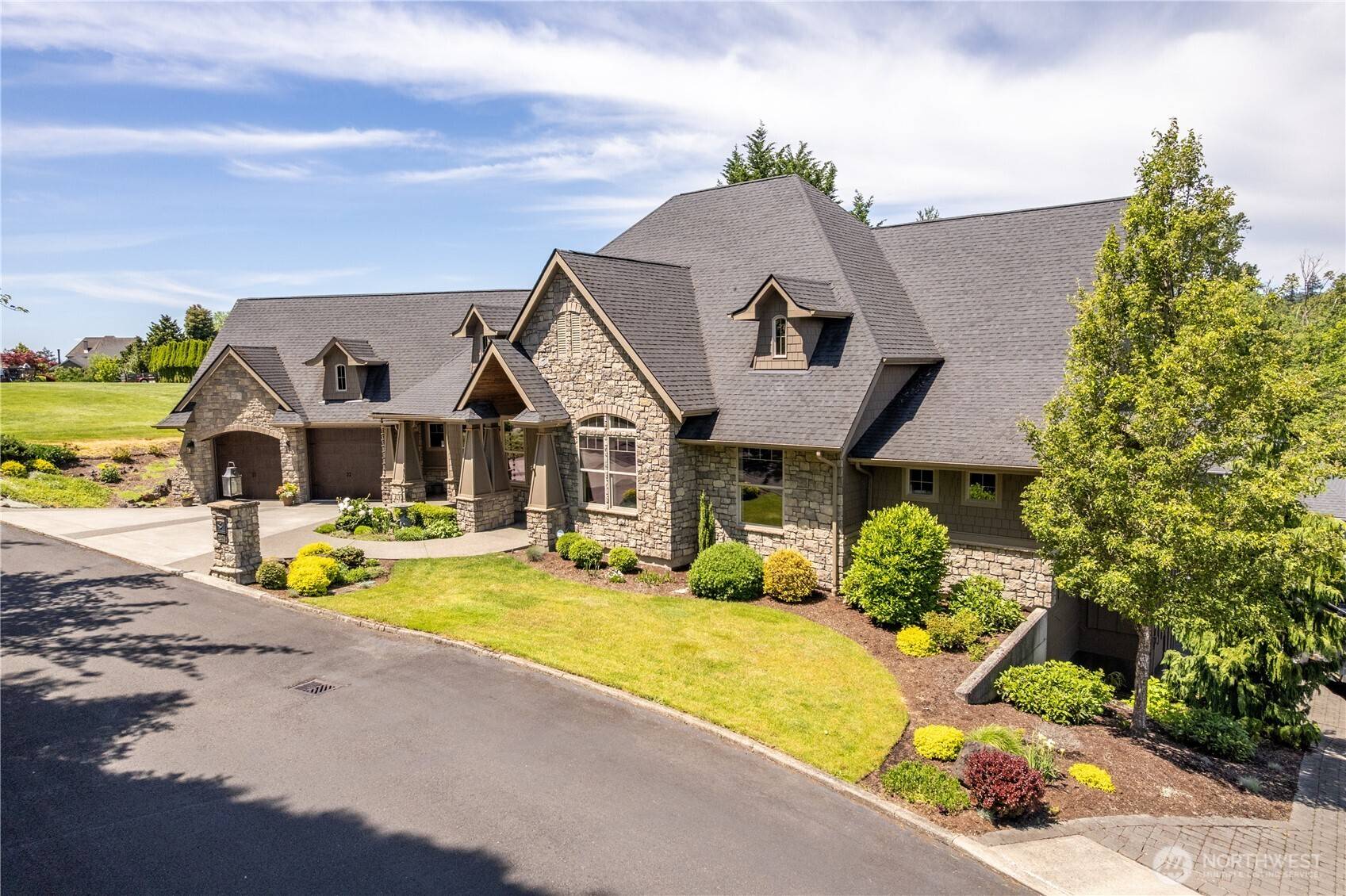 2375 Trillium, Longview, WA 98632