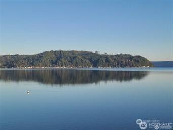 22730 N US 101 N, Hoodsport, WA 98548