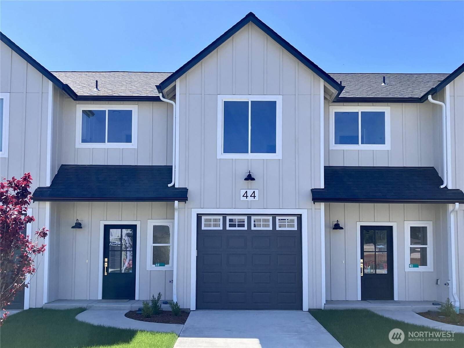 44 Sussex CT, Sequim, WA 98382