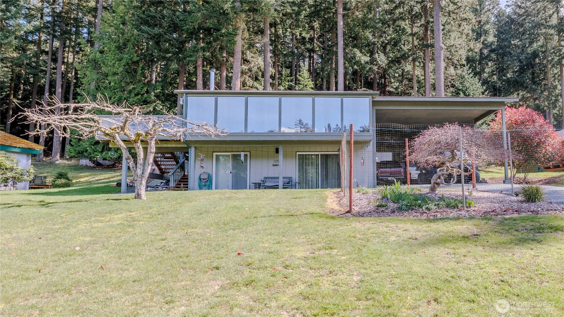 177 Blakely DR, Blakely Island, WA 98222