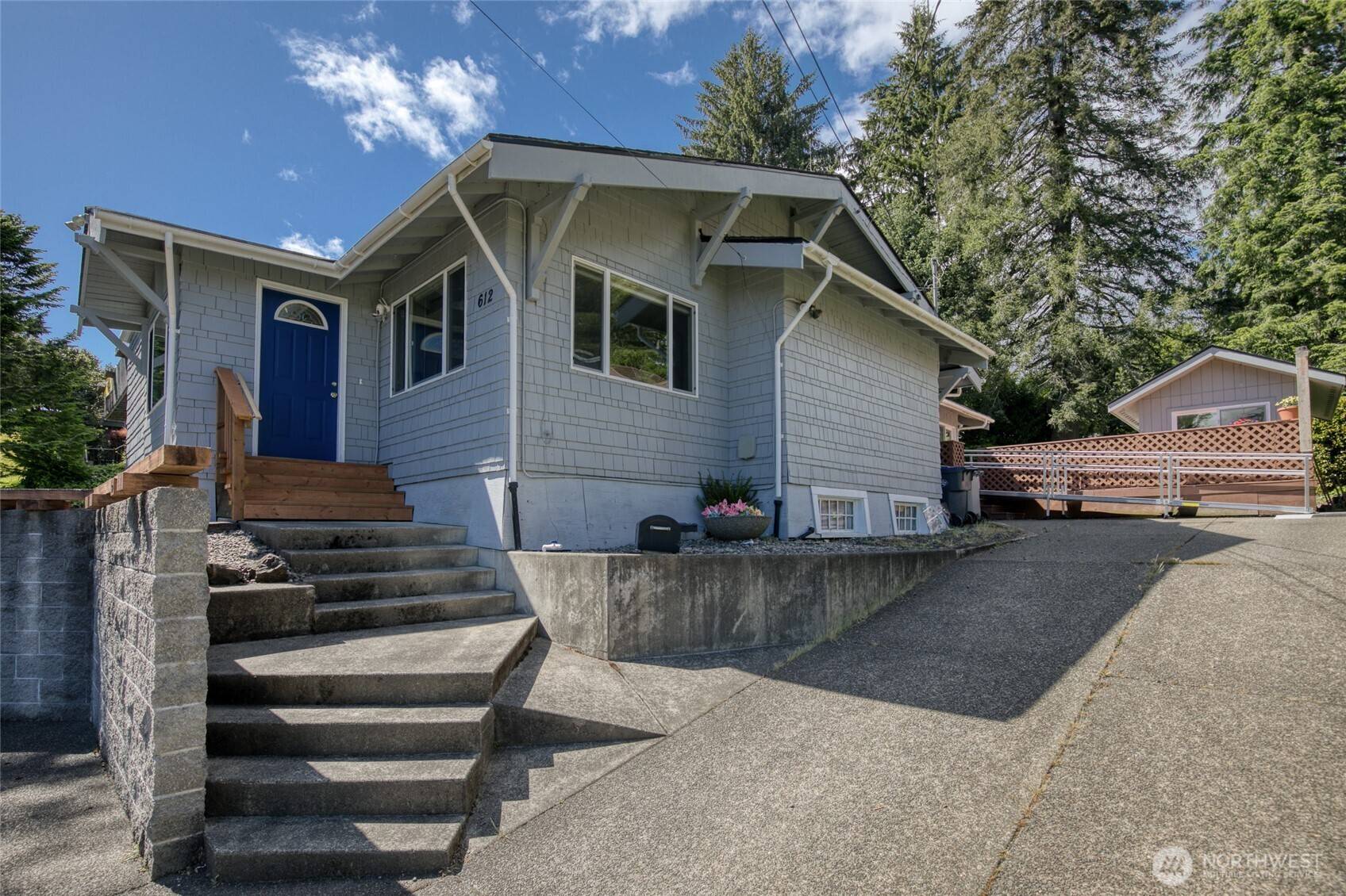 612 9th AVE, Aberdeen, WA 98520