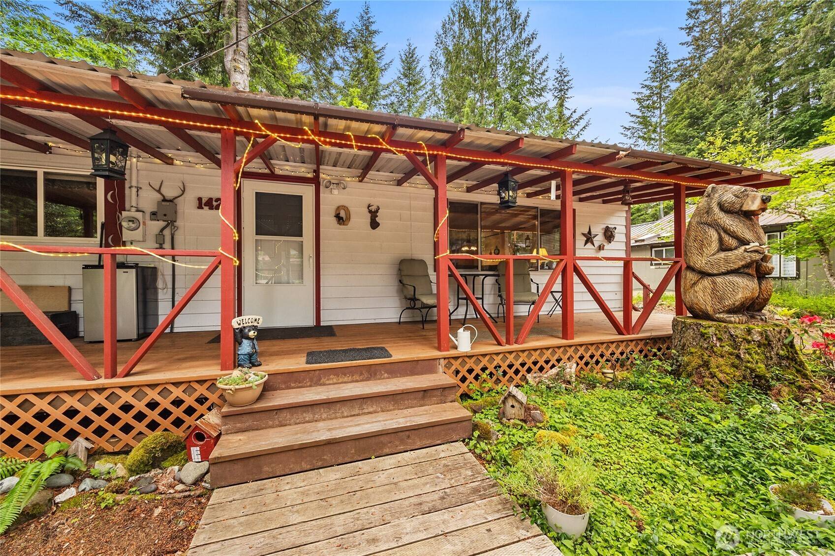 142 Butter Creek LN, Packwood, WA 98361