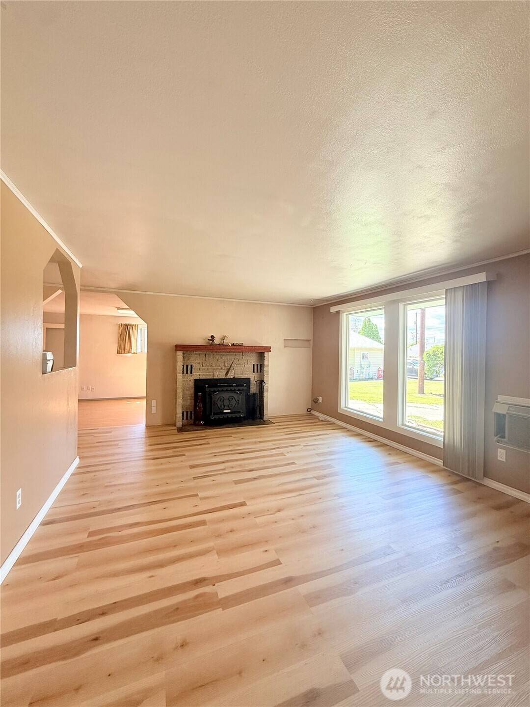620 Skyview DR, Omak, WA 98841