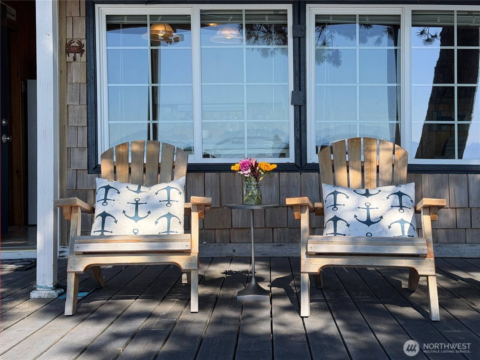 9 I Hat Island Walk, Hat Island, WA 98206