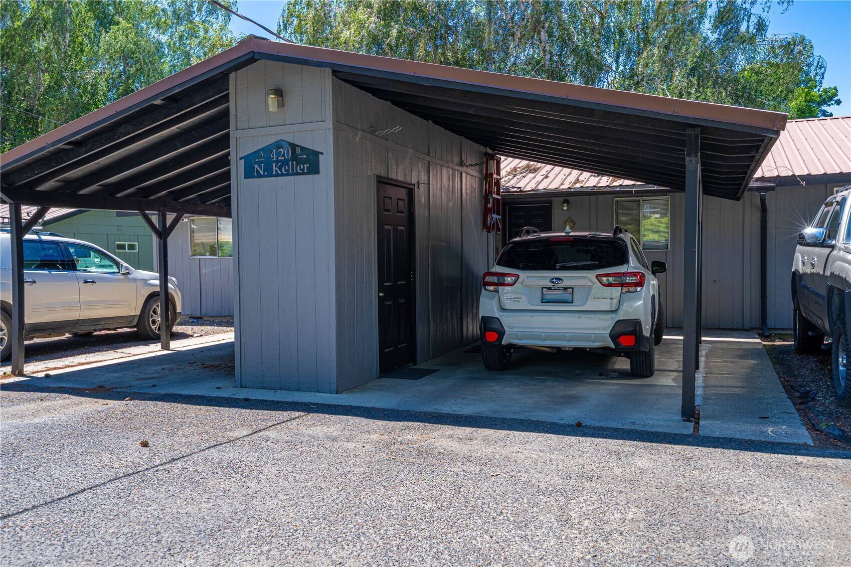 420 N Keller AVE #A & B, East Wenatchee, WA 98802