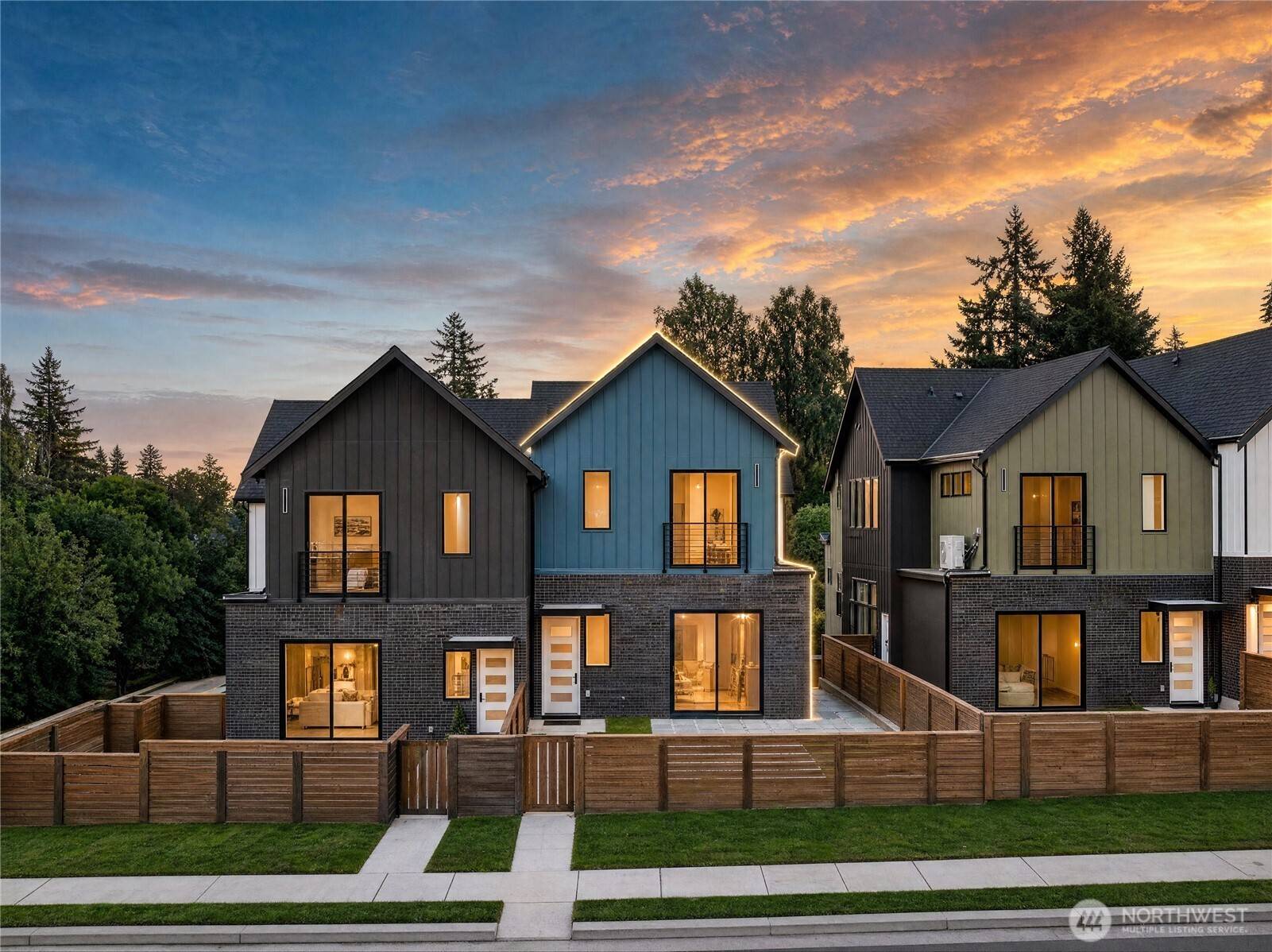 18603 104th AVE NE #B, Bothell, WA 98011