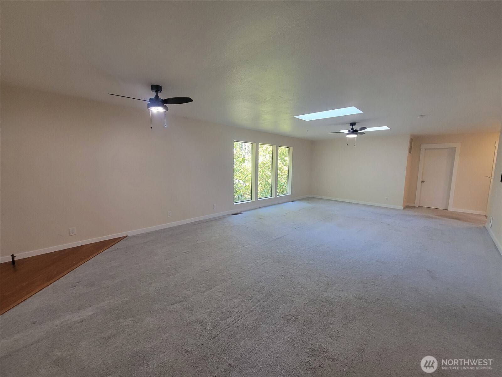 111 NE Briggadun DR, Belfair, WA 98528
