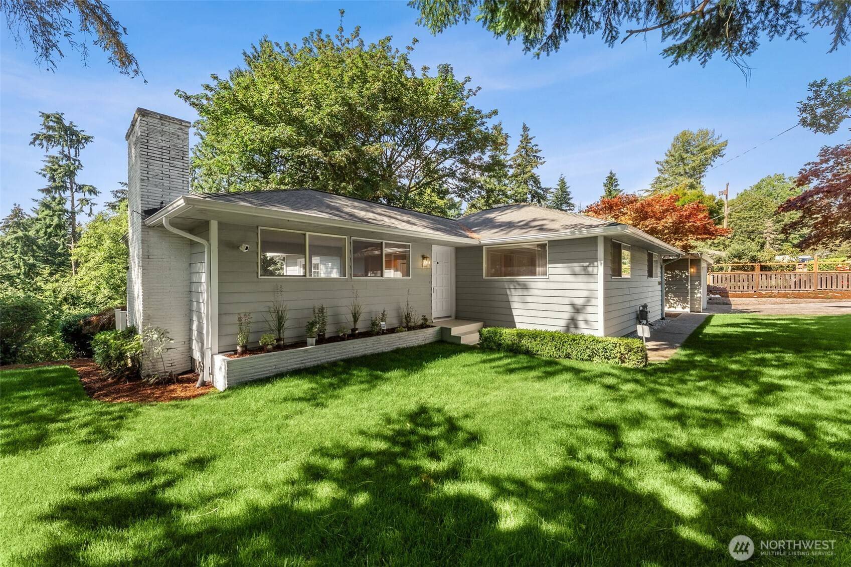 16461 Marine View DR SW, Burien, WA 98166