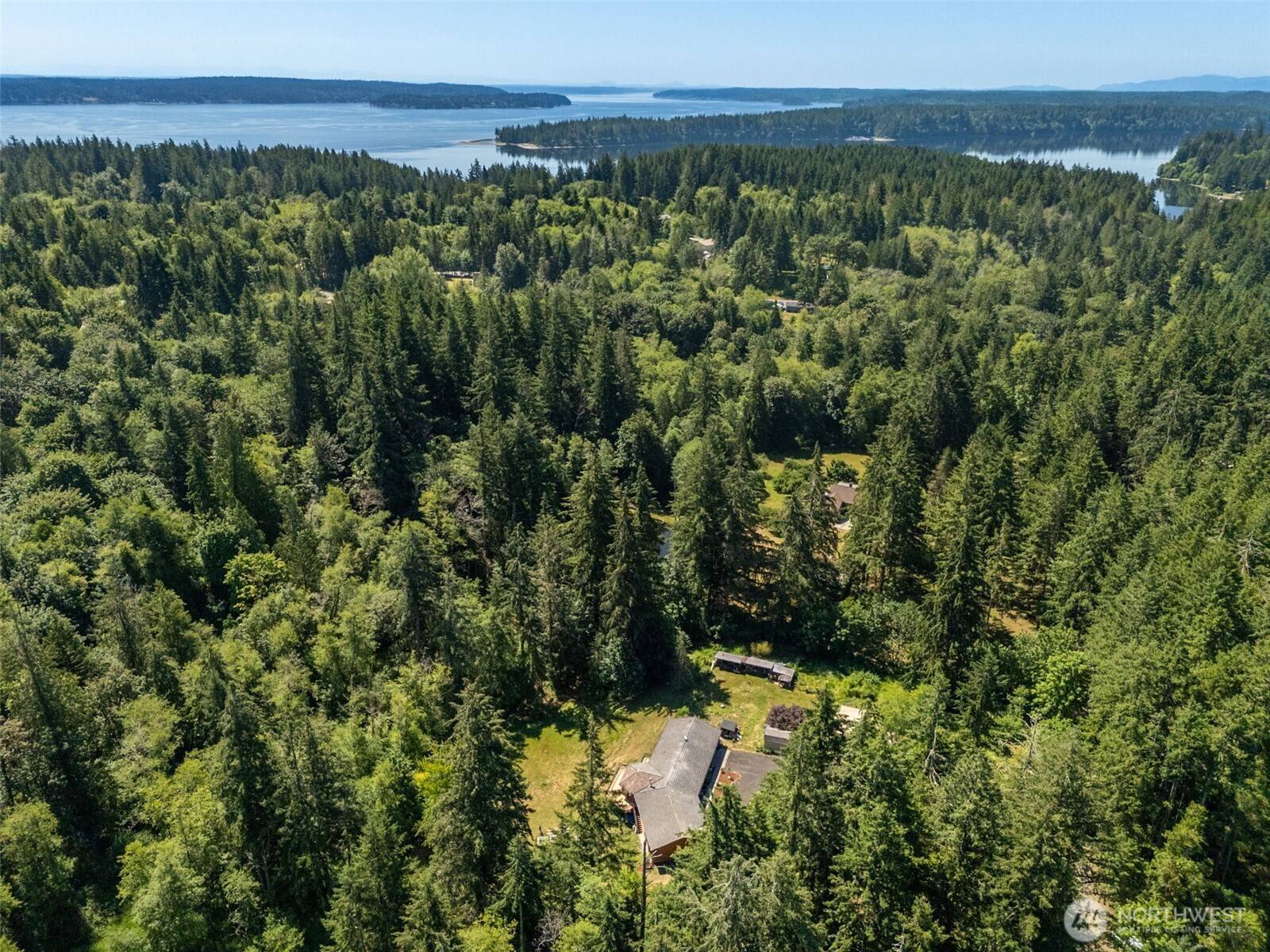 470 E Murray RD N, Grapeview, WA 98546