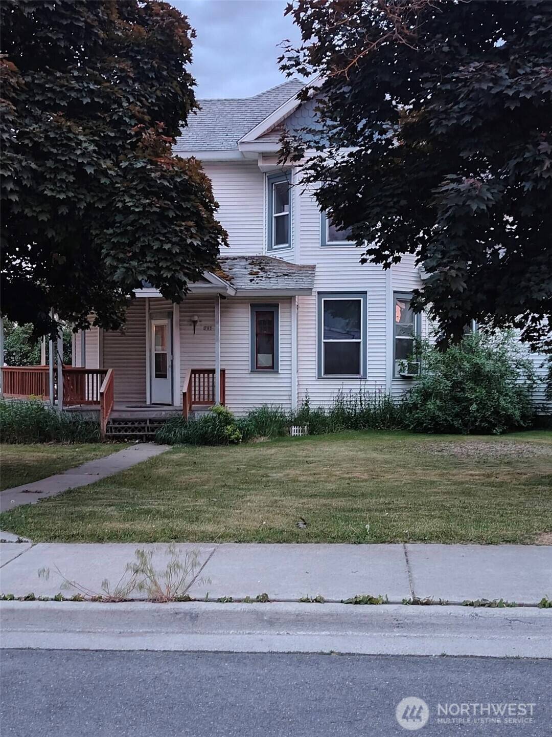 703 Washington, Davenport, WA 99122