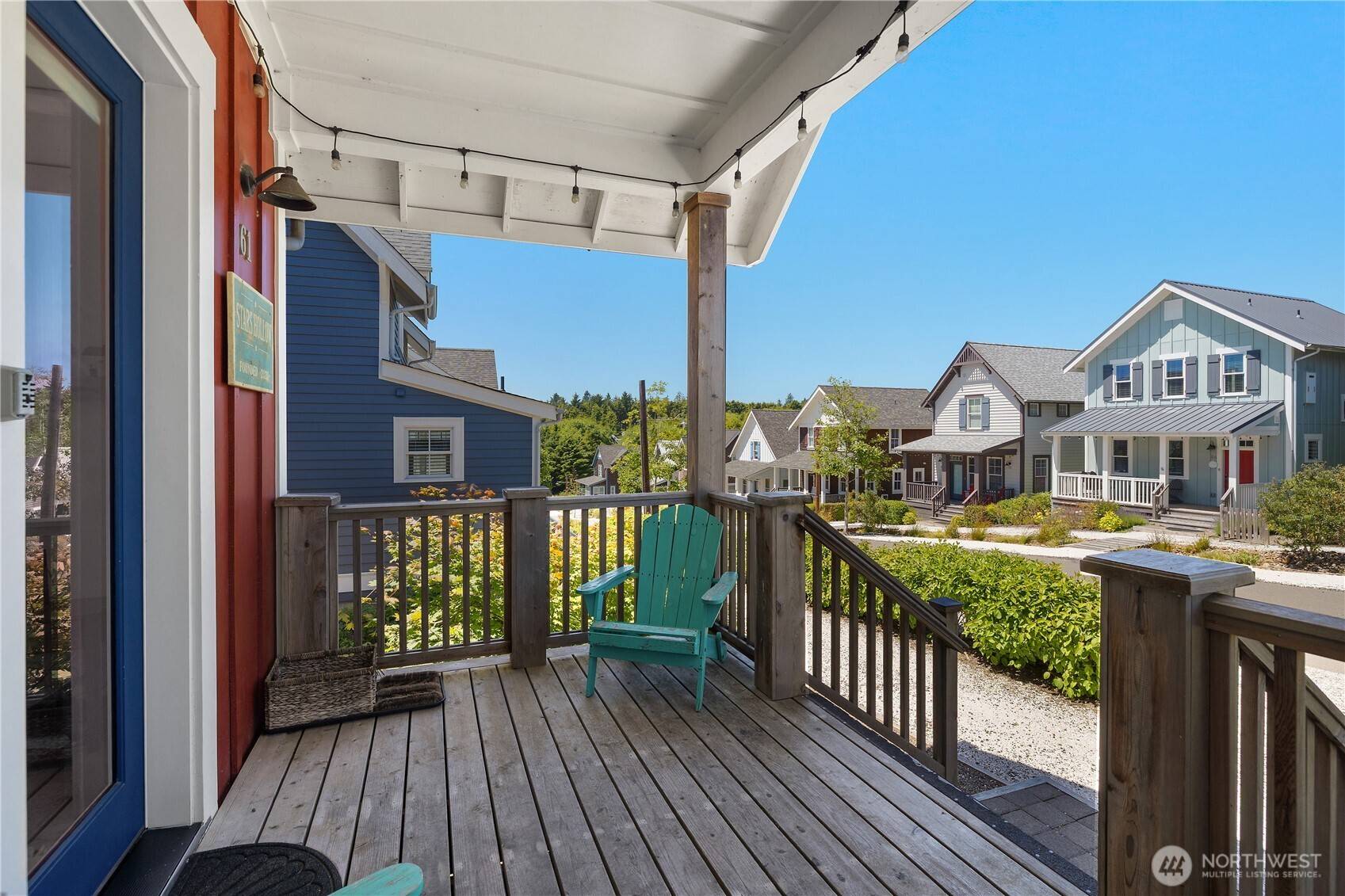 61 Horizon ST, Pacific Beach, WA 98571
