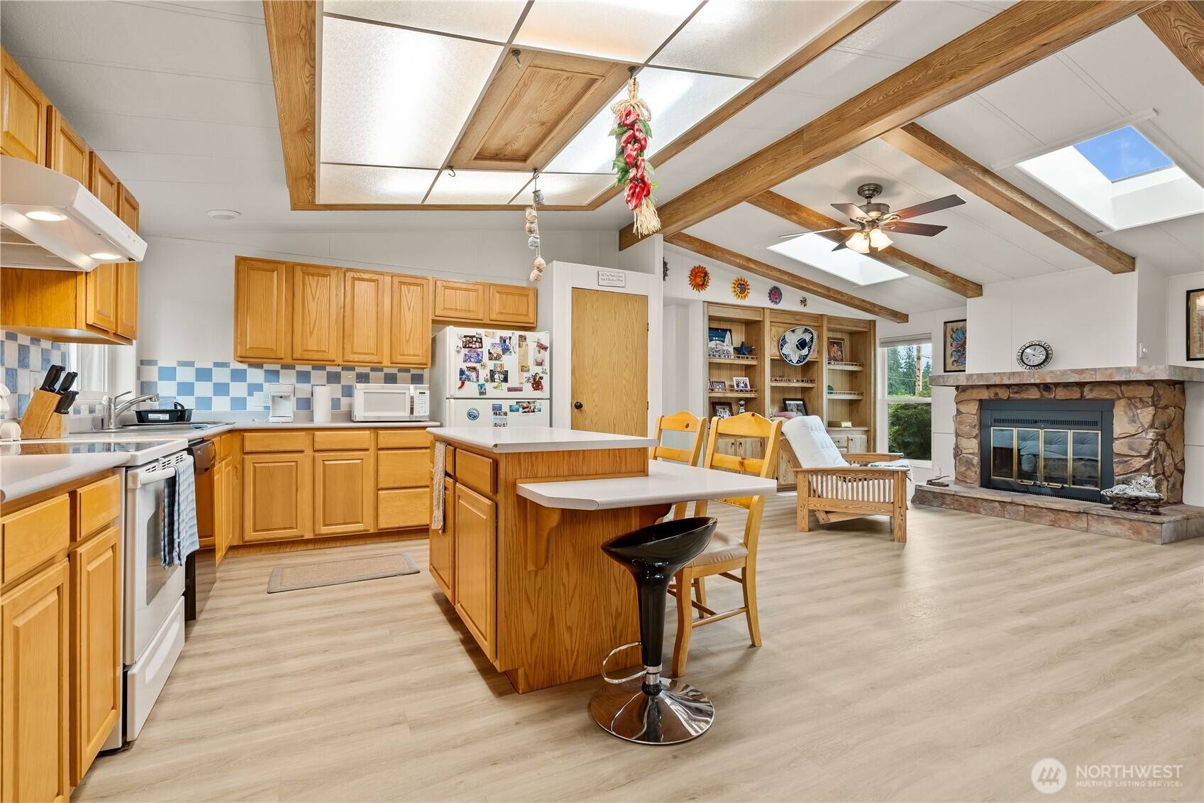 8095 Rathbone RD, Ferndale, WA 98248