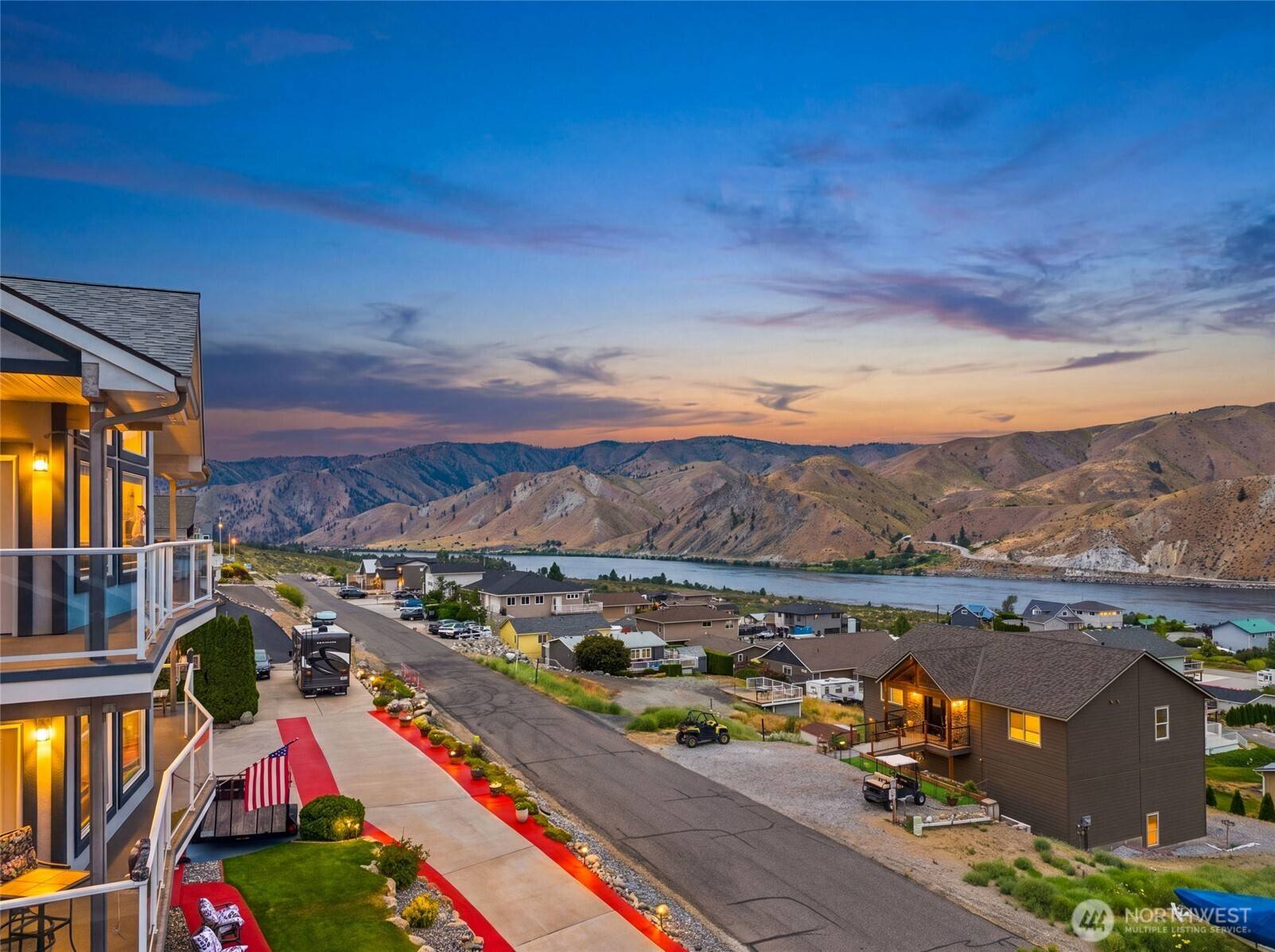 380 Entiat PL, Orondo, WA 98843