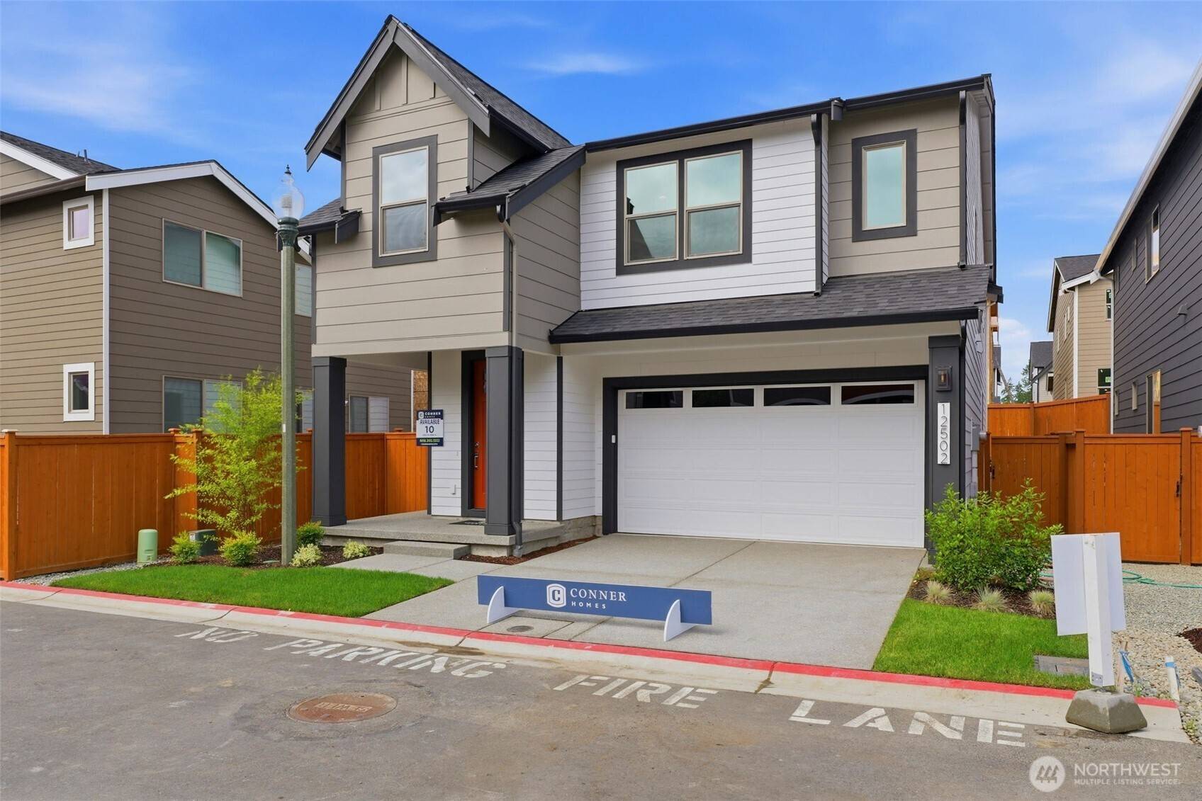 12502 SE 256th PL #10, Kent, WA 98030