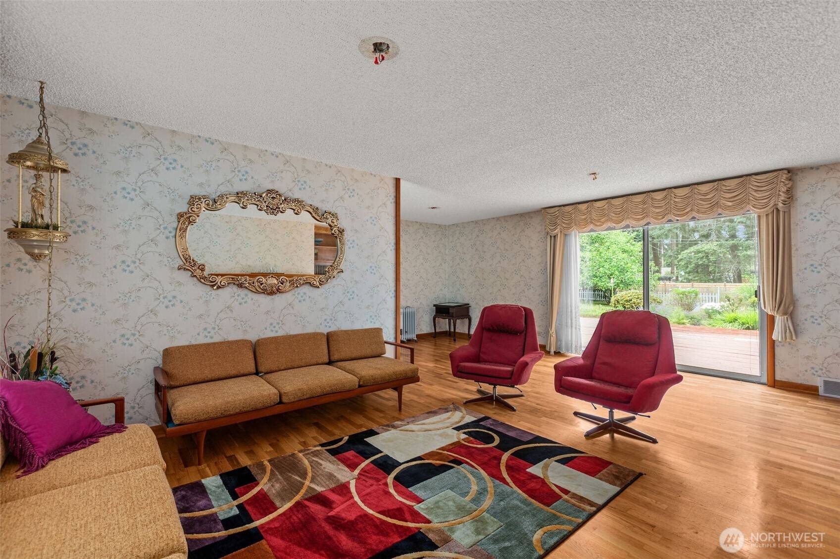 6353 School ST SW, Lakewood, WA 98499