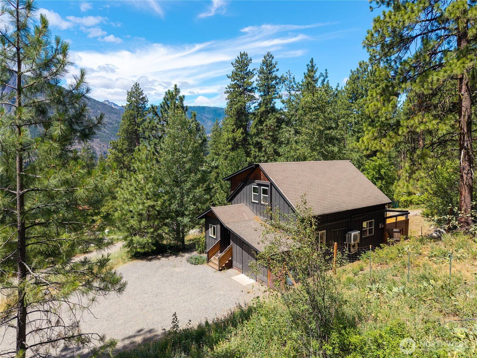 32 Crabapple RD, Winthrop, WA 98862
