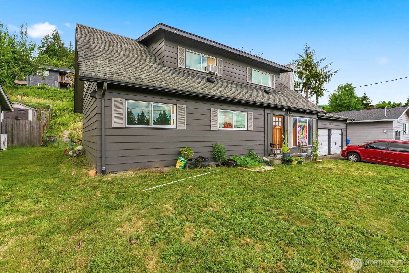 2411 Burcham ST, Kelso, WA 98626