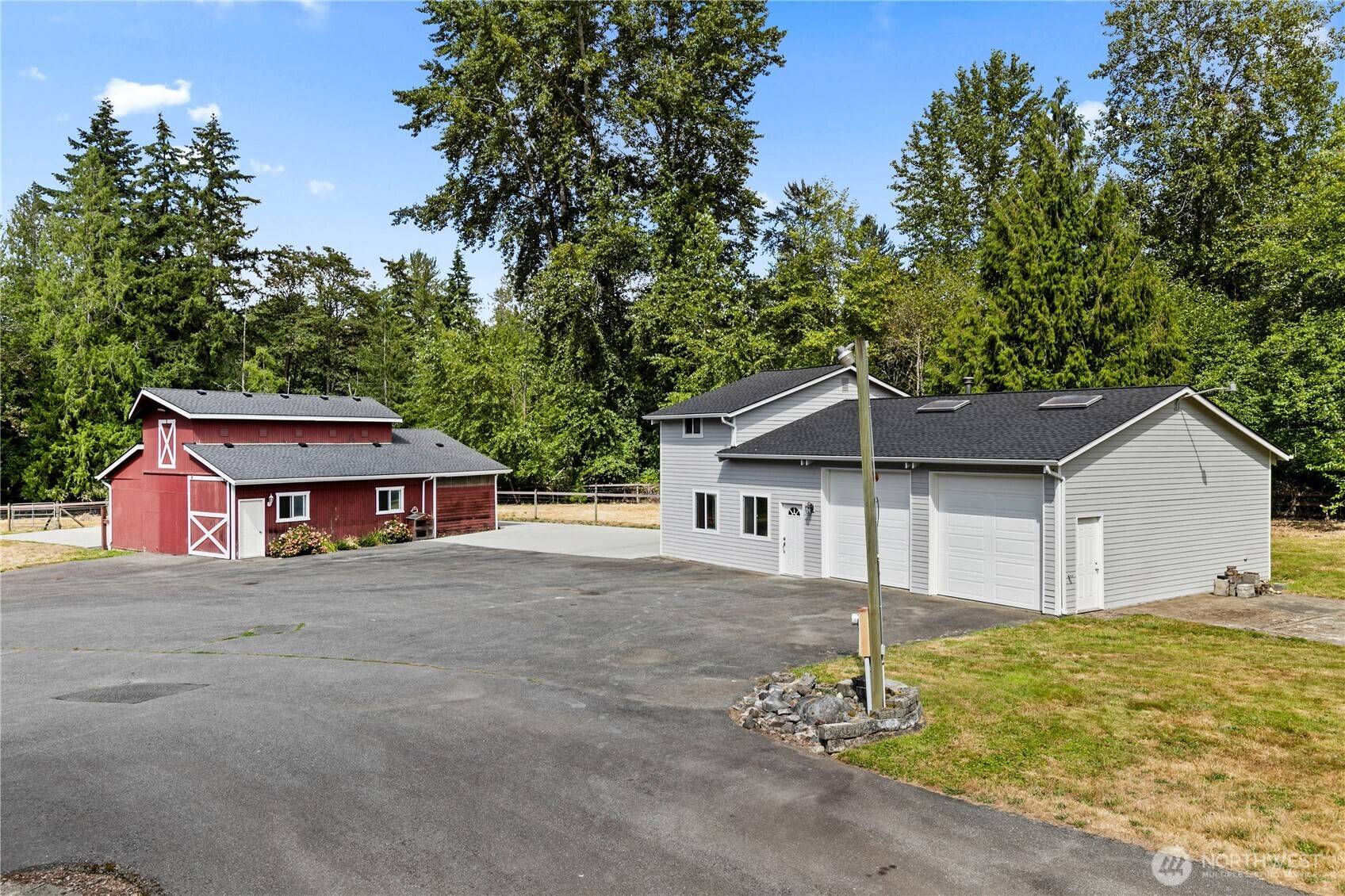 25327 NE 67th PL, Redmond, WA 98053