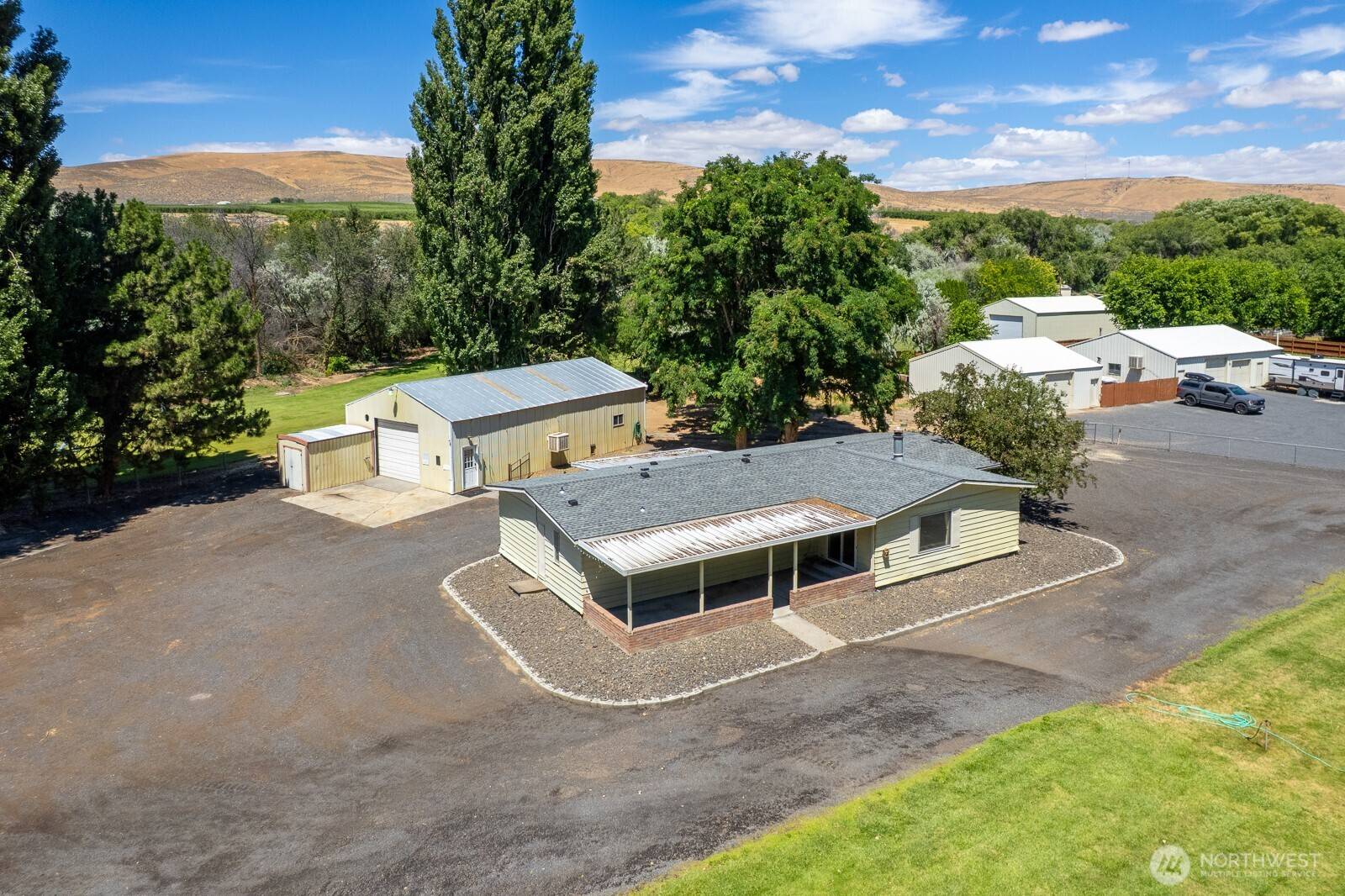 2399 Basin ST SW, Ephrata, WA 98823
