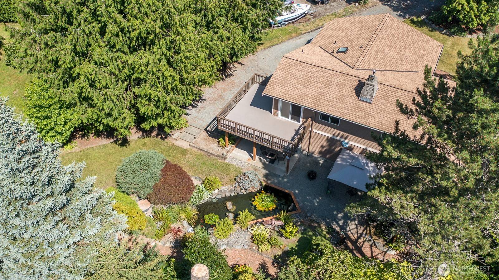 2301 Monica DR, Mount Vernon, WA 98273