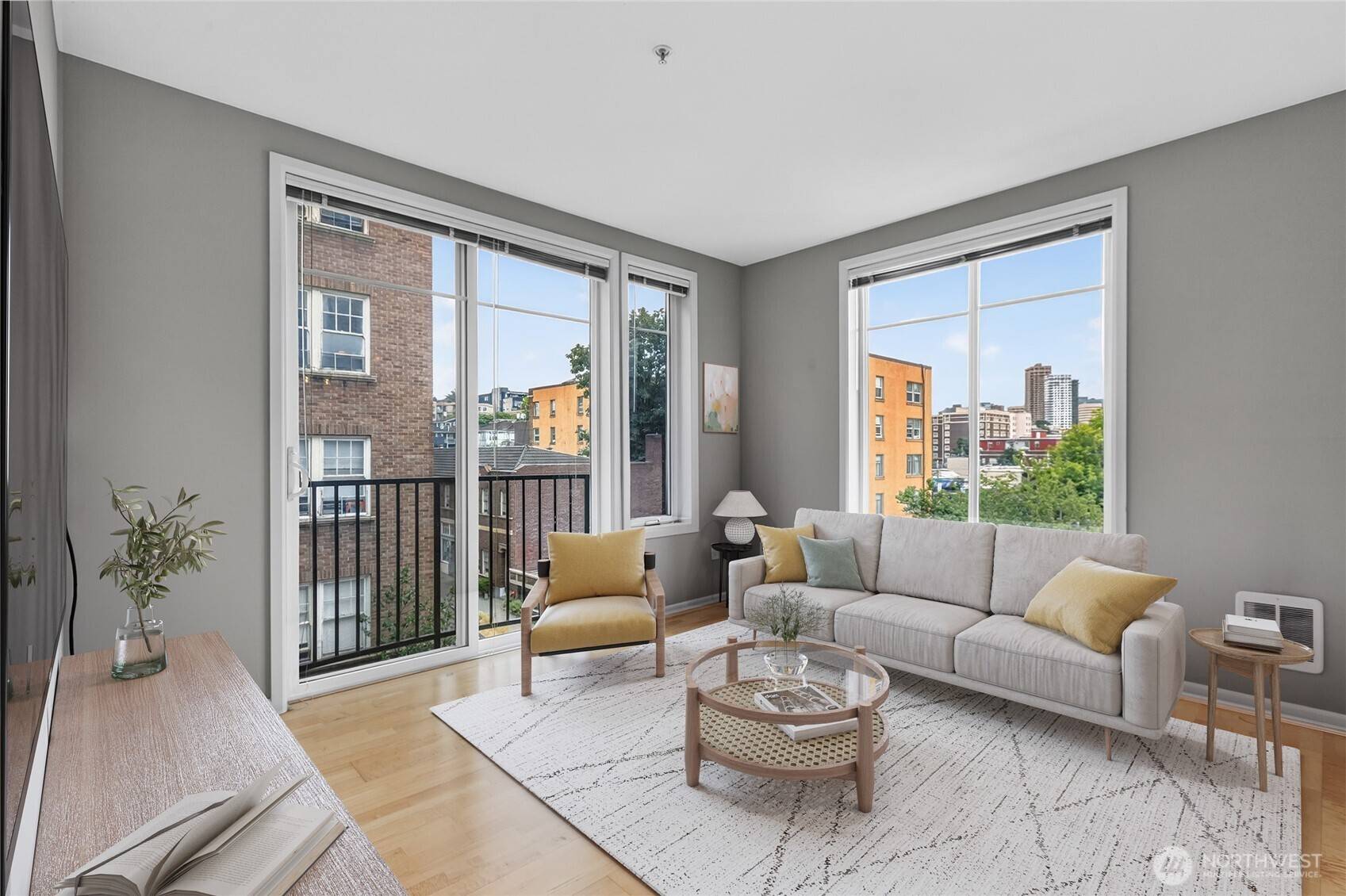 124 Bellevue AVE E #601, Seattle, WA 98102