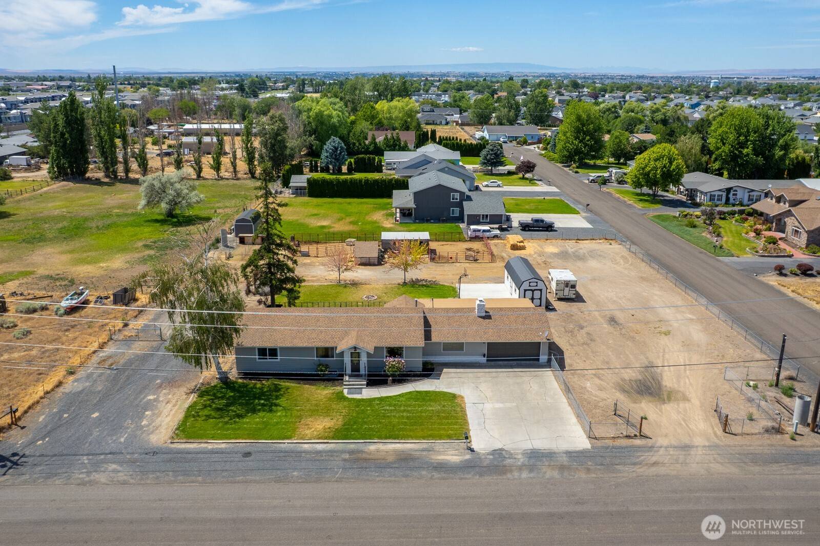 2096 Hamilton RD NE, Moses Lake, WA 98837