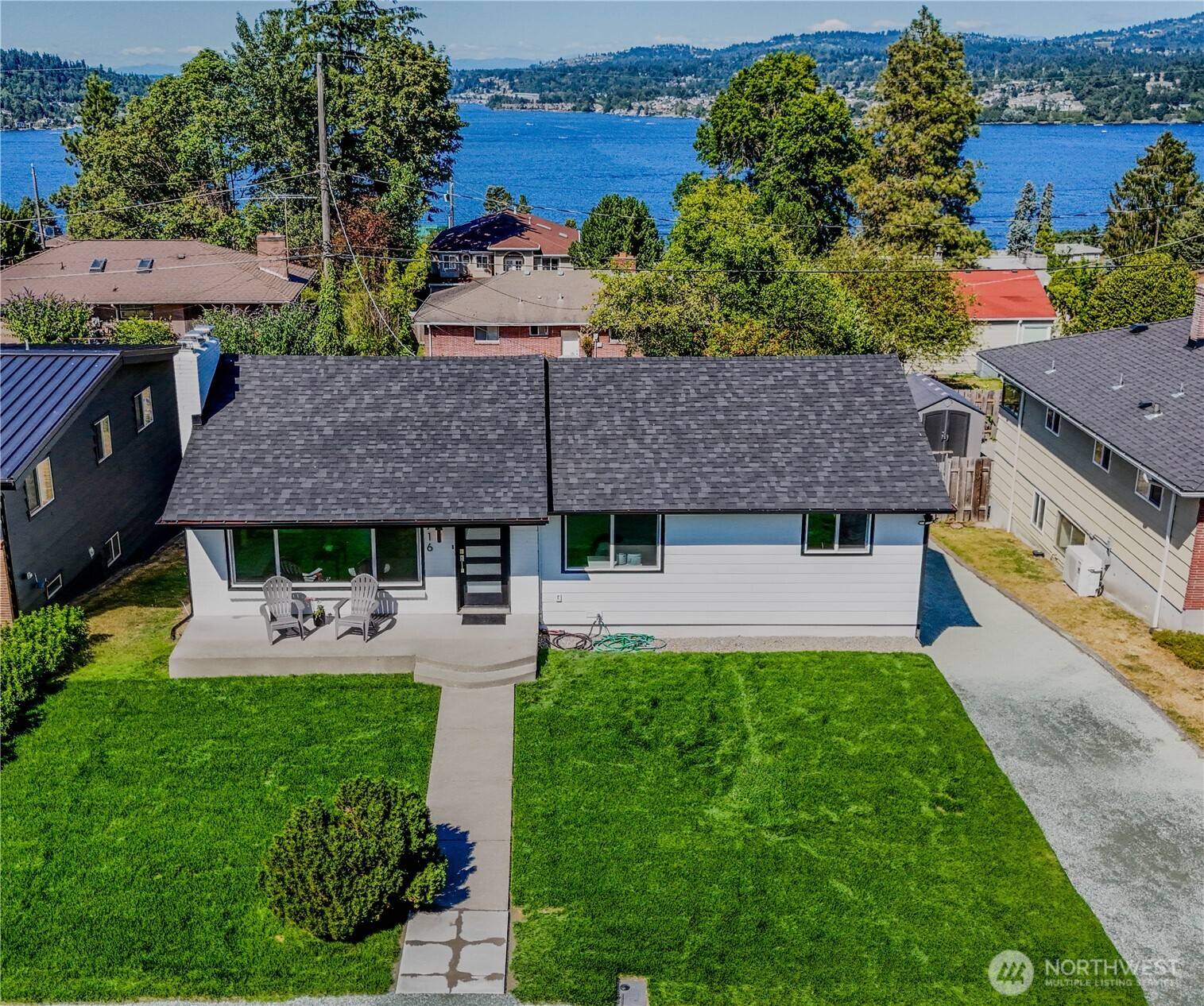 7716 S Mission DR, Seattle, WA 98178