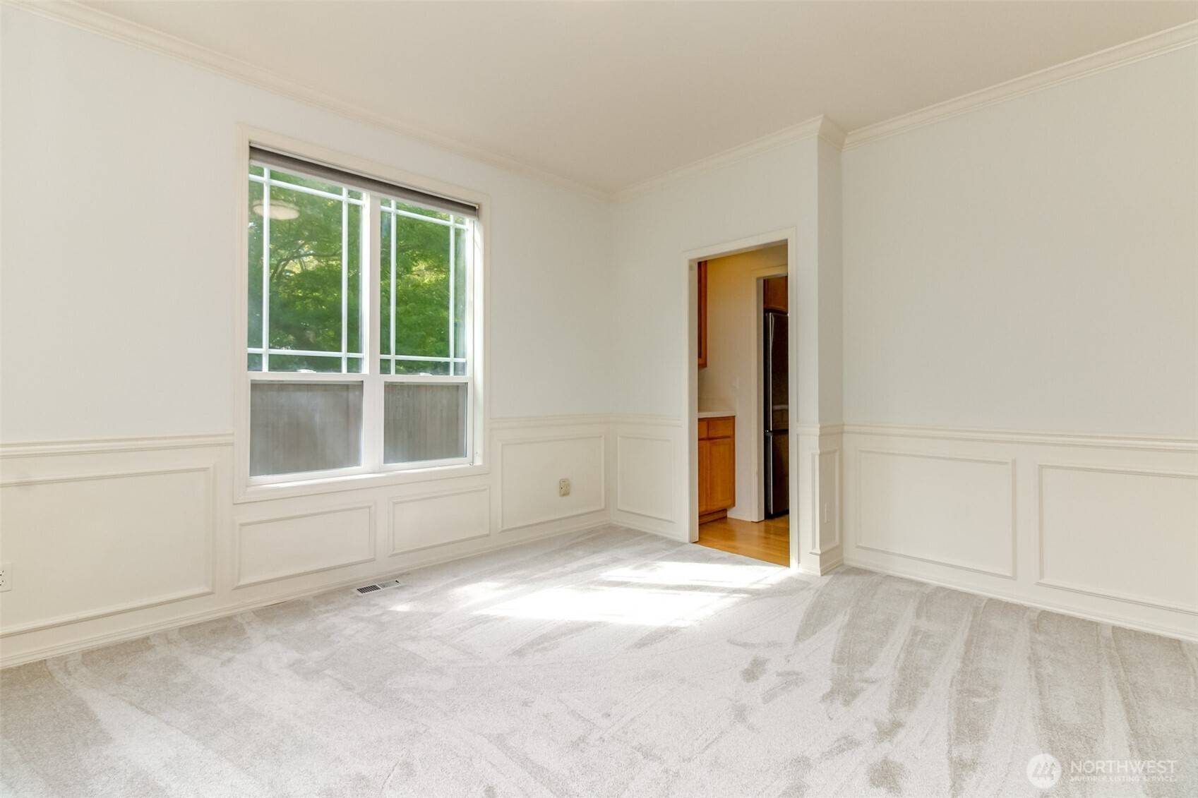 1425 Richmond CT, Dupont, WA 98327