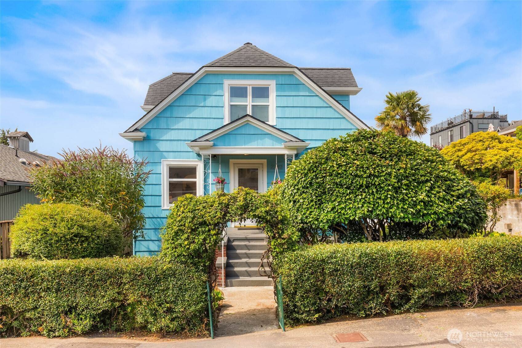 2342 NW 98th ST, Seattle, WA 98117