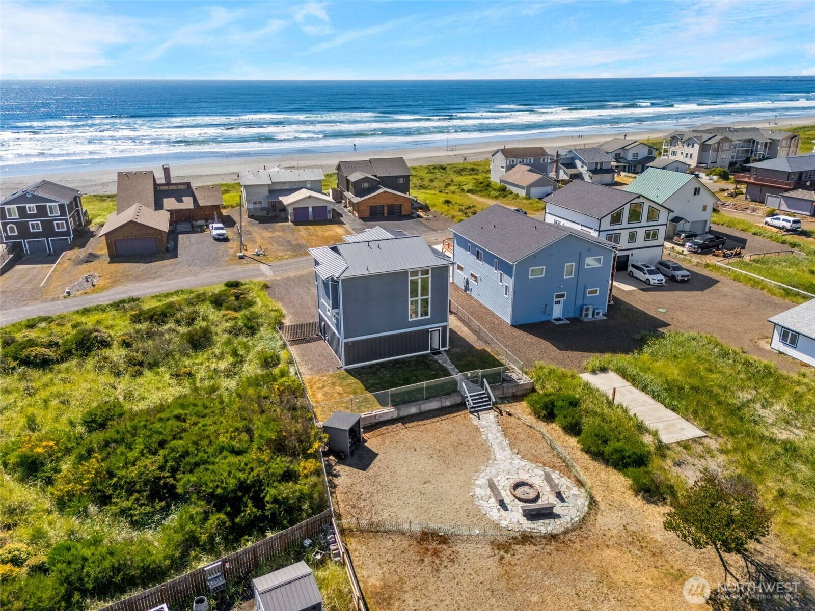 412 Dune Crest DR, Westport, WA 98595