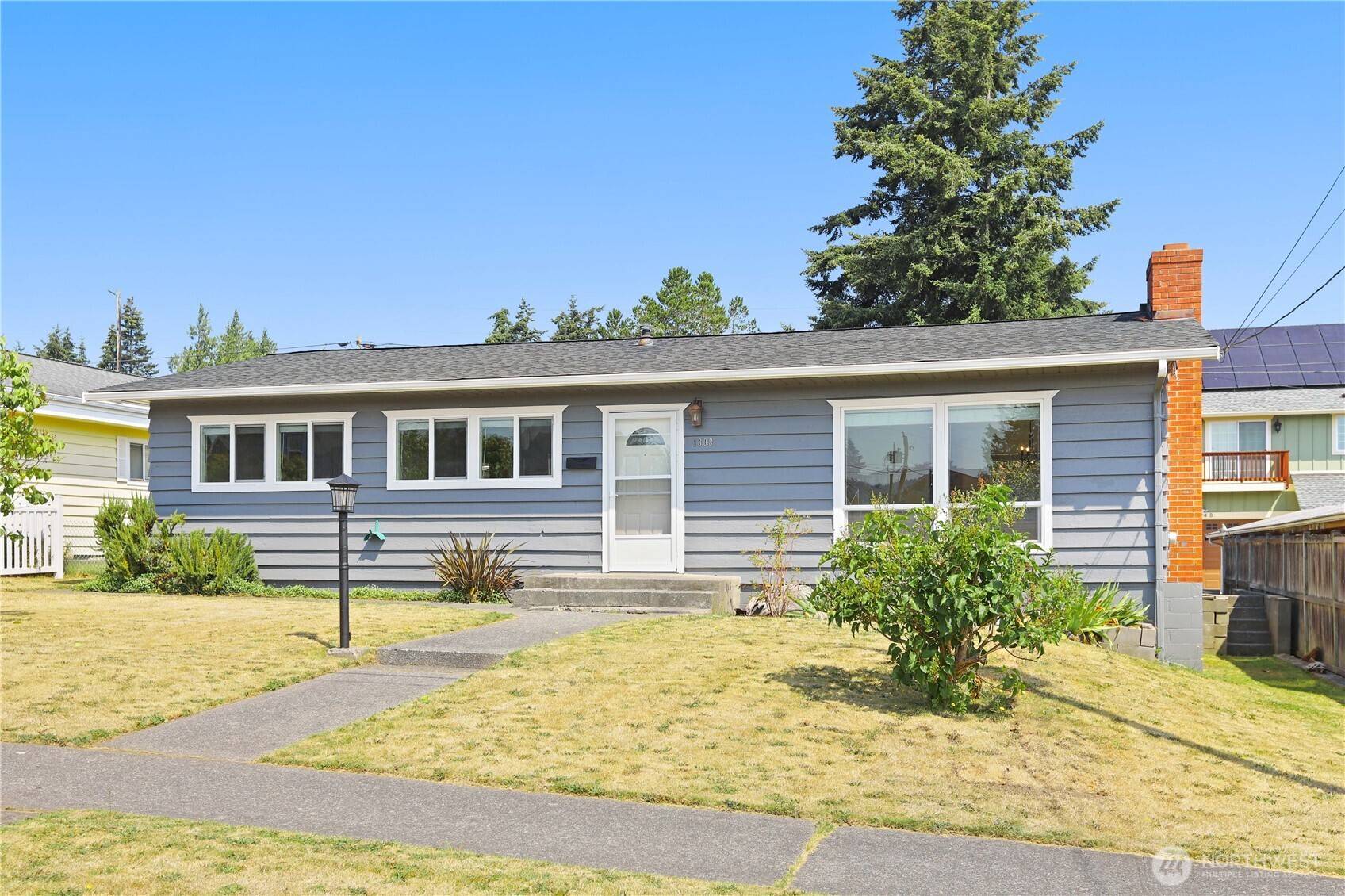 1308 16th ST, Anacortes, WA 98221