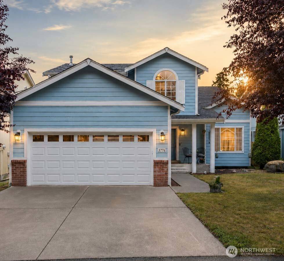 5776 Gateway LN NE, Bremerton, WA 98311