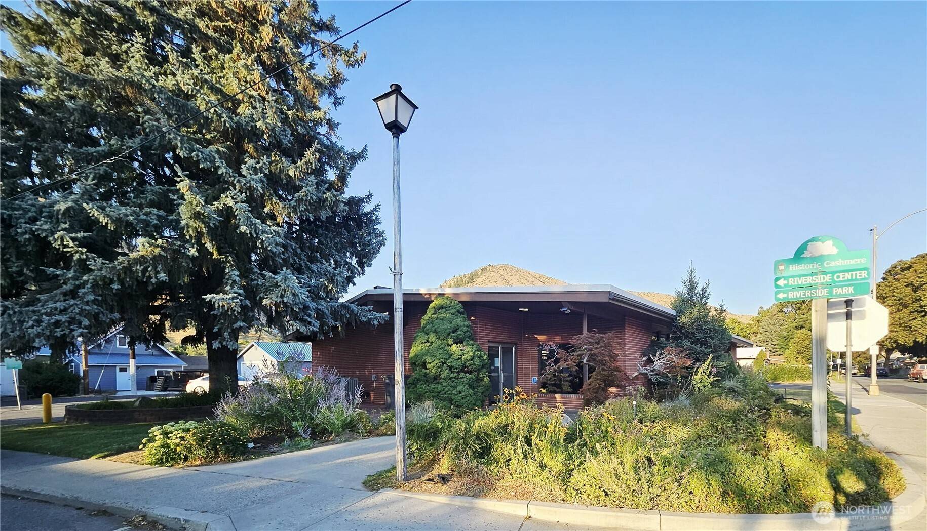 300 Woodring ST, Cashmere, WA 98815