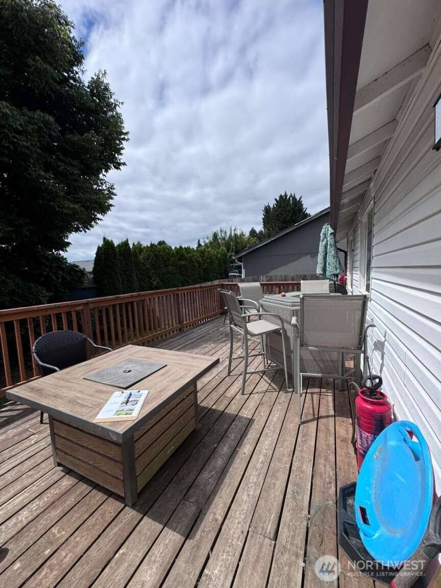 1990 Whitetail LN, Woodland, WA 98674