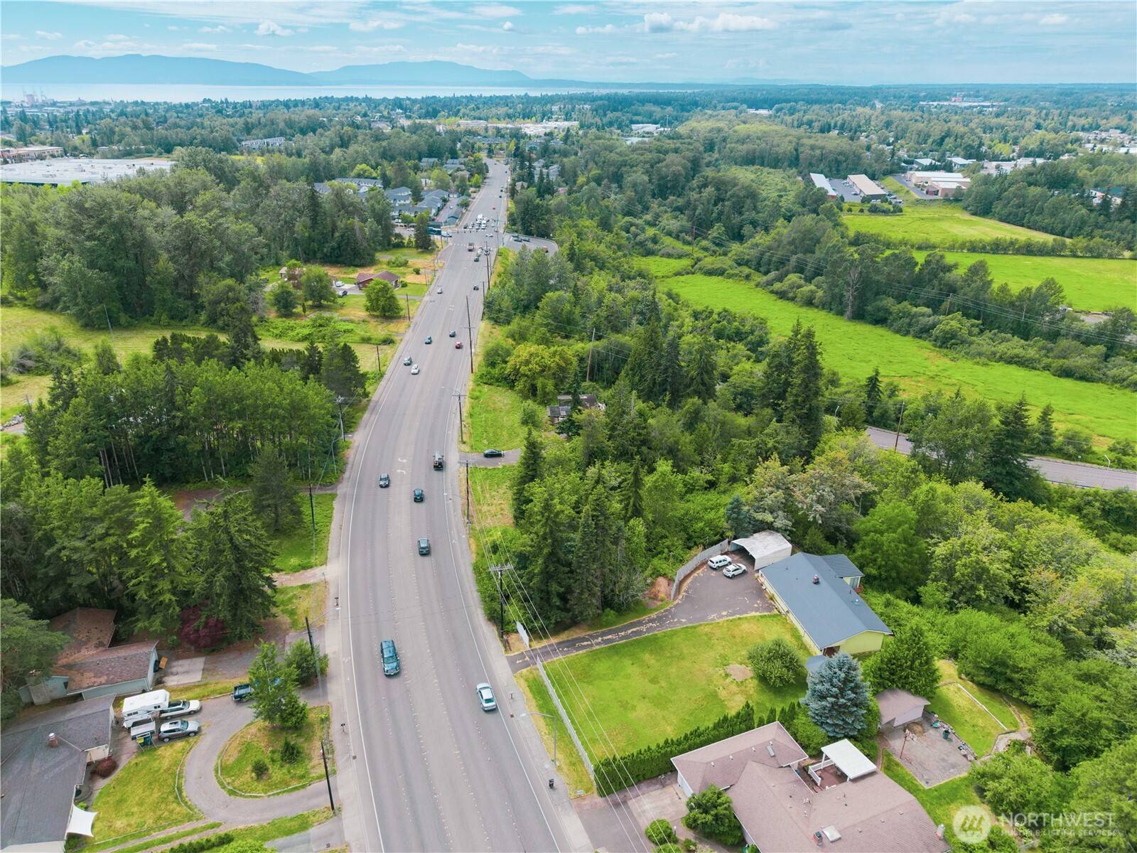2501 E Sunset DR, Bellingham, WA 98226