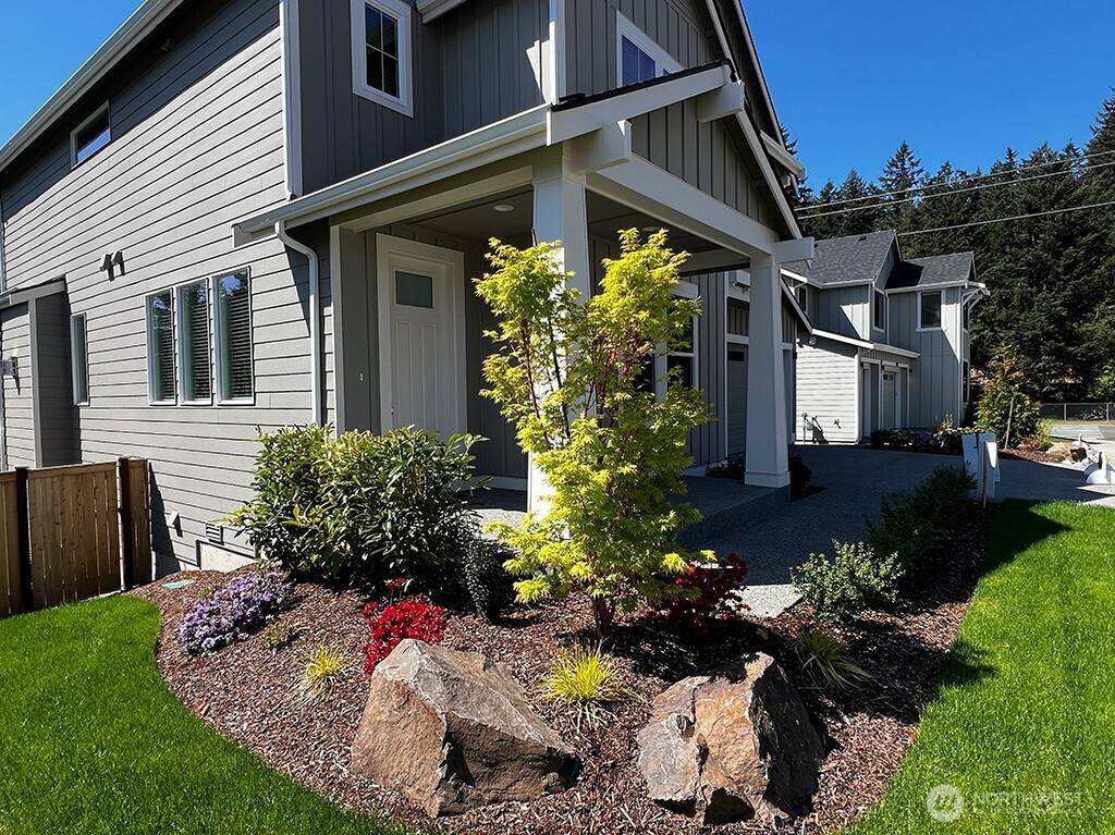 18011 SE 250th PL #2, Covington, WA 98042