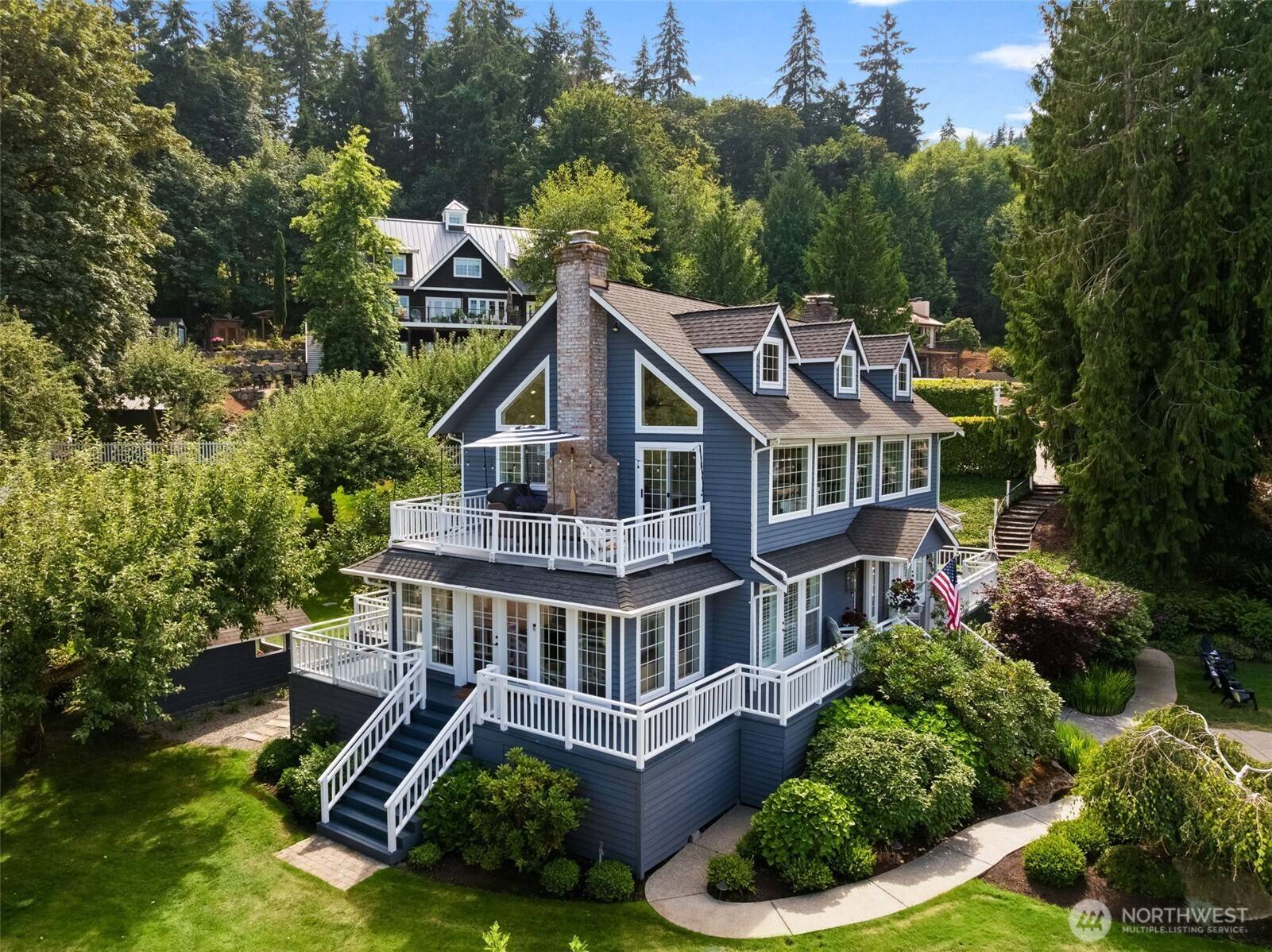 586 North Shore BLVD, Fox Island, WA 98333
